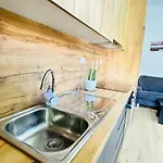 Prime Location Cozy Near Pazari I Ri Tirana