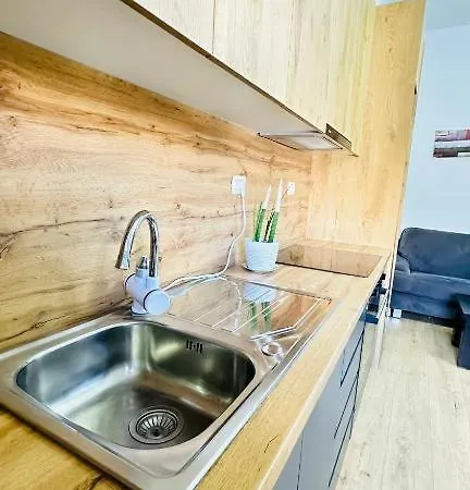 Prime Location Cozy Near Pazari I Ri Тирана