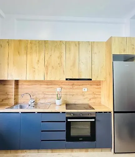 Prime Location Cozy Near Pazari I Ri טיראנה