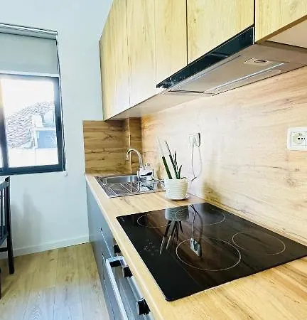 Prime Location Cozy Near Pazari I Ri *