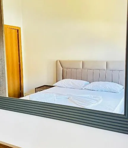 Prime Location Cozy Near Pazari I Ri * تيرانا